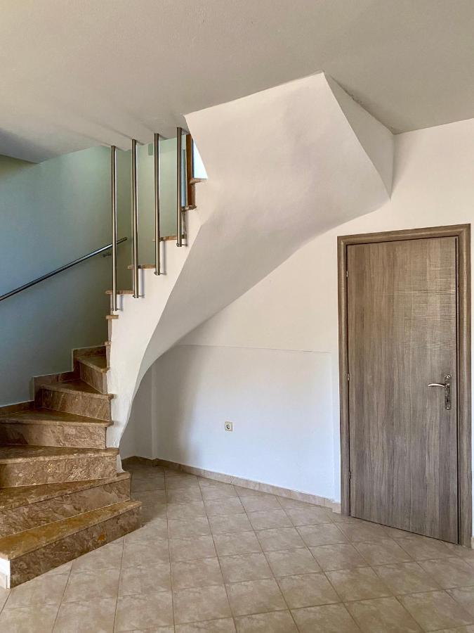 Elani-ElaiVillas Esterno foto